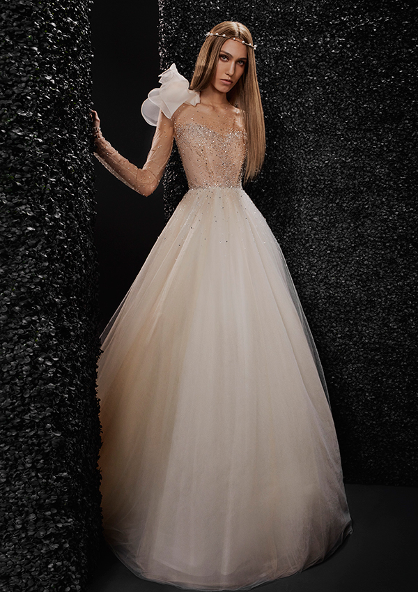 breathtaking-vera-wang-wedding-gowns-stunning-bridal-look_28