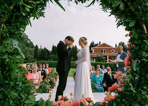 fairytale-garden-wedding-corfu_30x