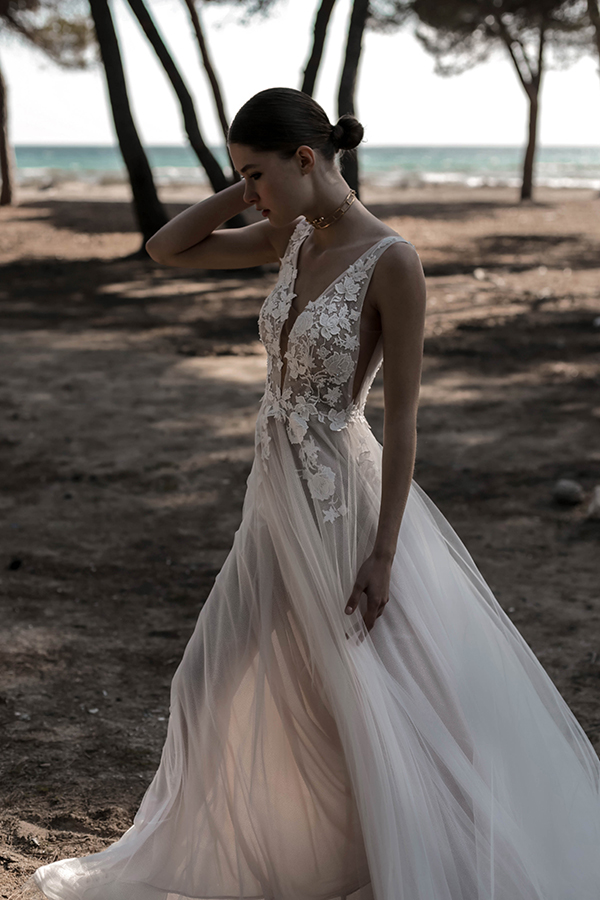 etherial-wedding-gowns-dreamy-look_03