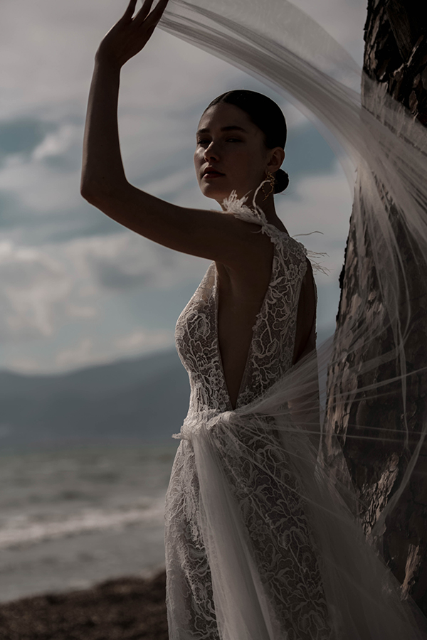 etherial-wedding-gowns-dreamy-look_13