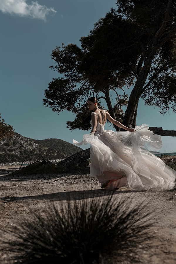 etherial-wedding-gowns-dreamy-look_16