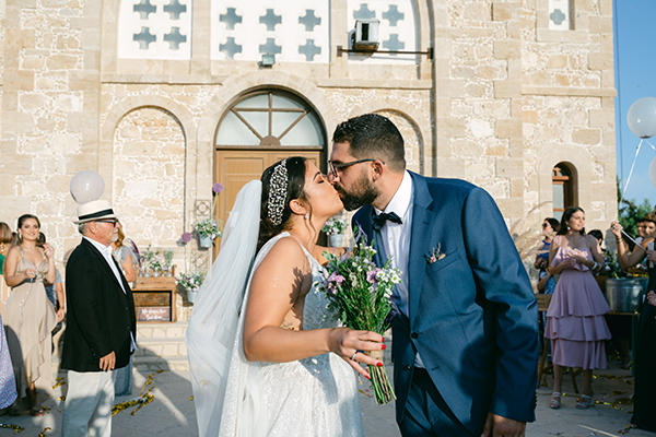Ρουστίκ φθινοπωρινός γάμος στην Πάφο με λεβάντες και χαμομήλι │ Mαρία & Αντρέας