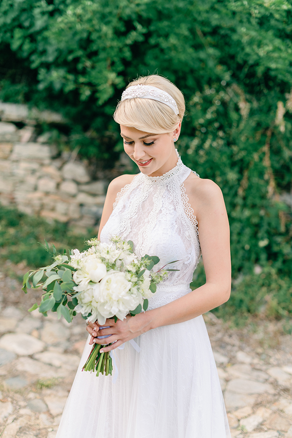 fairytale-wedding-thessaloniki-white-peonies-greenery_08x