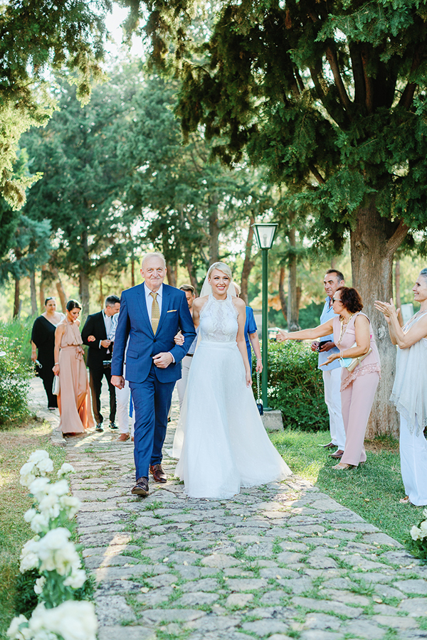 fairytale-wedding-thessaloniki-white-peonies-greenery_35