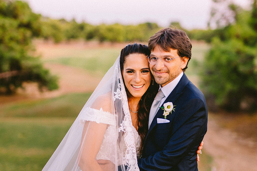 Luxurious γάμος στο Golf Prive με ρομαντικό ανθοστολισμό από ορτανσίες και τριαντάφυλλα │ Carolina & Giovanni