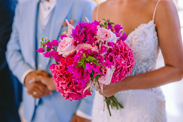 modern-summer-wedding-athens-fuchsia-bougainvillea-elegant-details_31x
