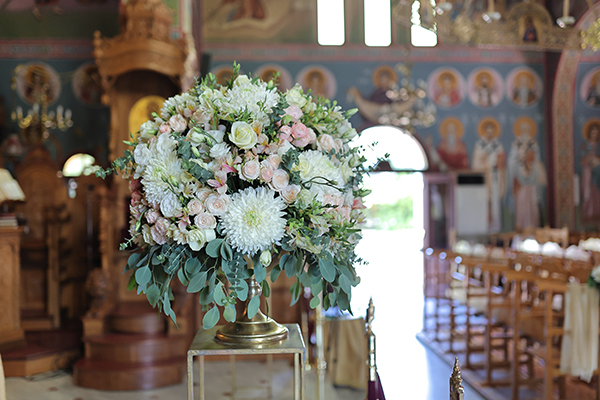 beautiful-summer-wedding-nicosia-romantic-florals-pastel-hues_12
