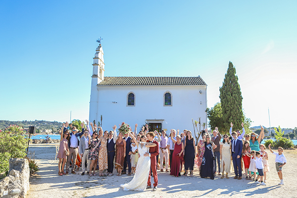 impressive-rustic-wedding-corfu-marsala-hues_10