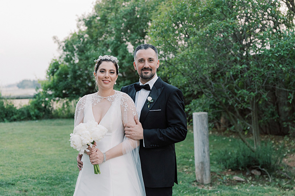 Ρουστίκ ανοιξιάτικος γάμος στην Αθήνα με λουλούδια σε παστέλ αποχρώσεις │ Μαριάννα & Γιώργος