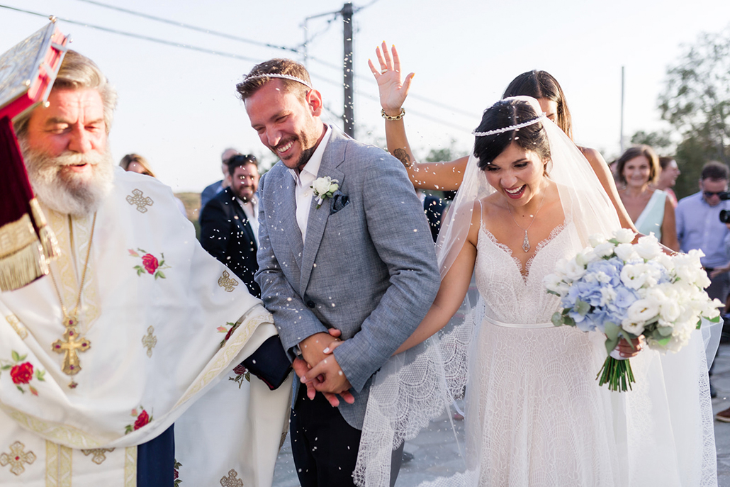 Υπέροχος γάμος στην Άνδρο με γαλάζιες και λευκές αποχρώσεις│ Έλενα & Μιχάλης