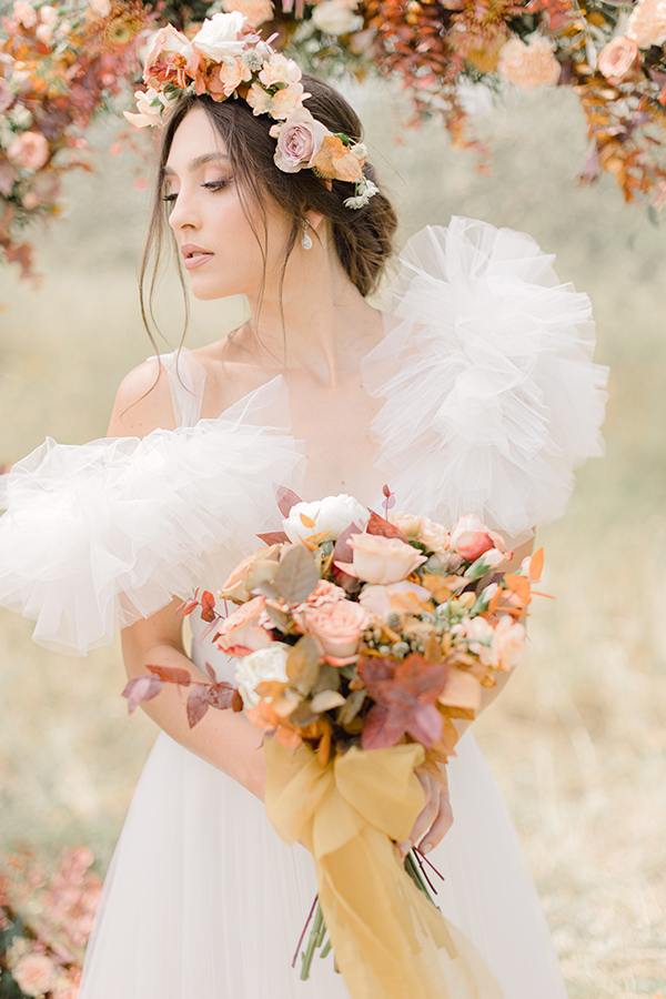 magical-style-shoot-dried-flowers-fall-hues_06x