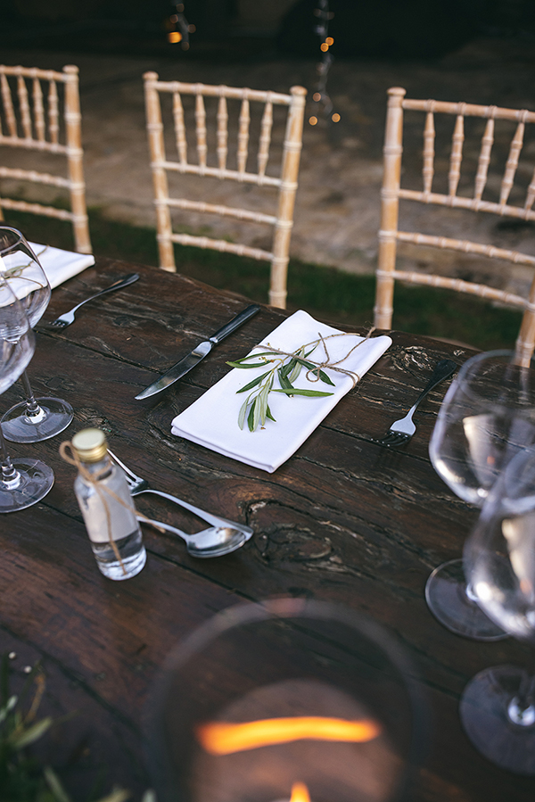 romantic-chic-wedding-athens-olive-white-florals_27x