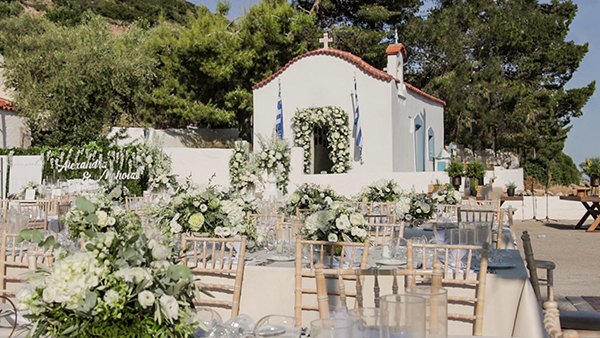 impressive-summer-wedding-lakonia-lush-floral-arrangments_23
