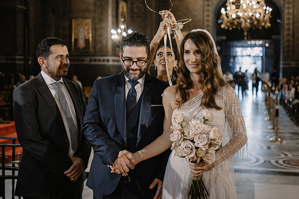 luxury-fall-wedding-thessaloniki-white-florals-special-lighting_26