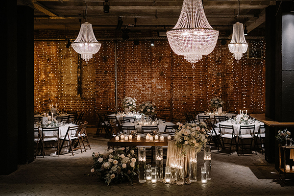 luxury-fall-wedding-thessaloniki-white-florals-special-lighting_53