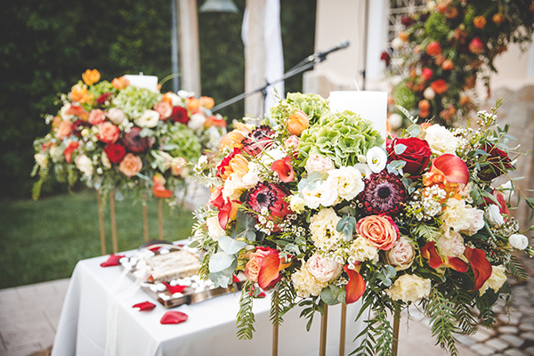 romantic-wedding-athens-lush-florals-coral-hues_16