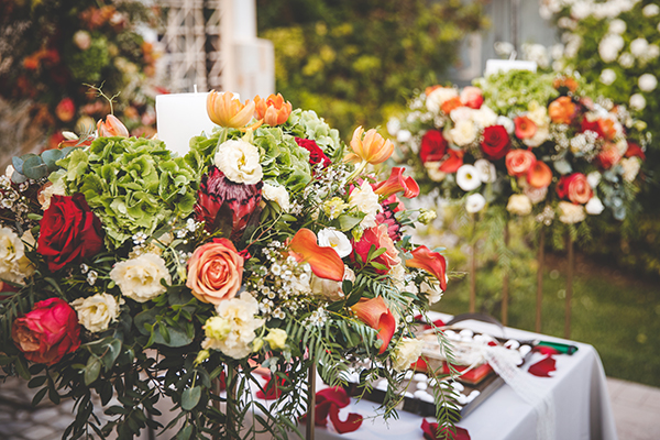 romantic-wedding-athens-lush-florals-coral-hues_23