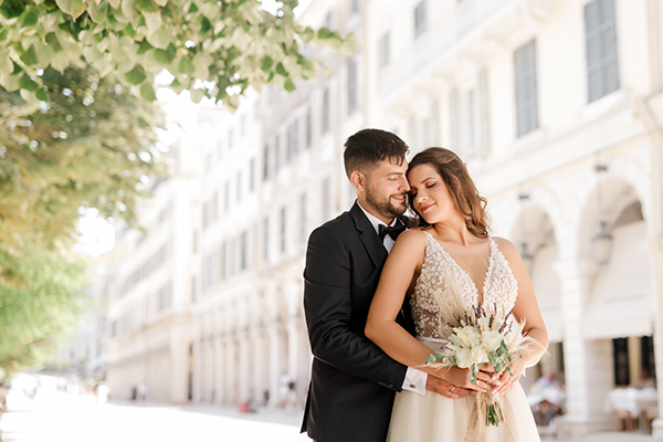 Υπέροχος φθινοπωρινός γάμος στην Κέρκυρα με μποέμ vibes │ Βάσω & Σπύρος