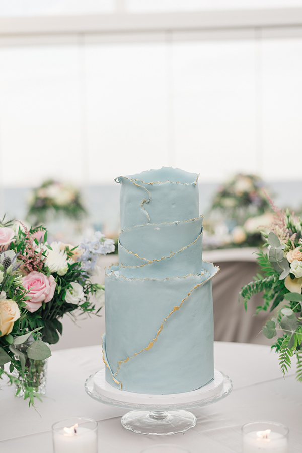 modern-fall-wedding-athens-florals-light-blue-purple-hues_29