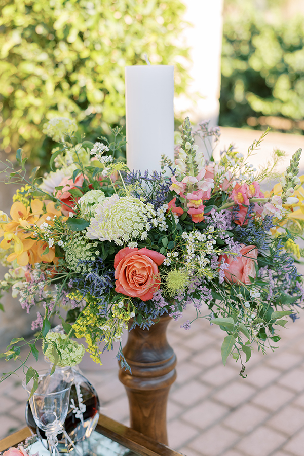 rustic-summer-wedding-athens-impressive-florals-various-hues_27