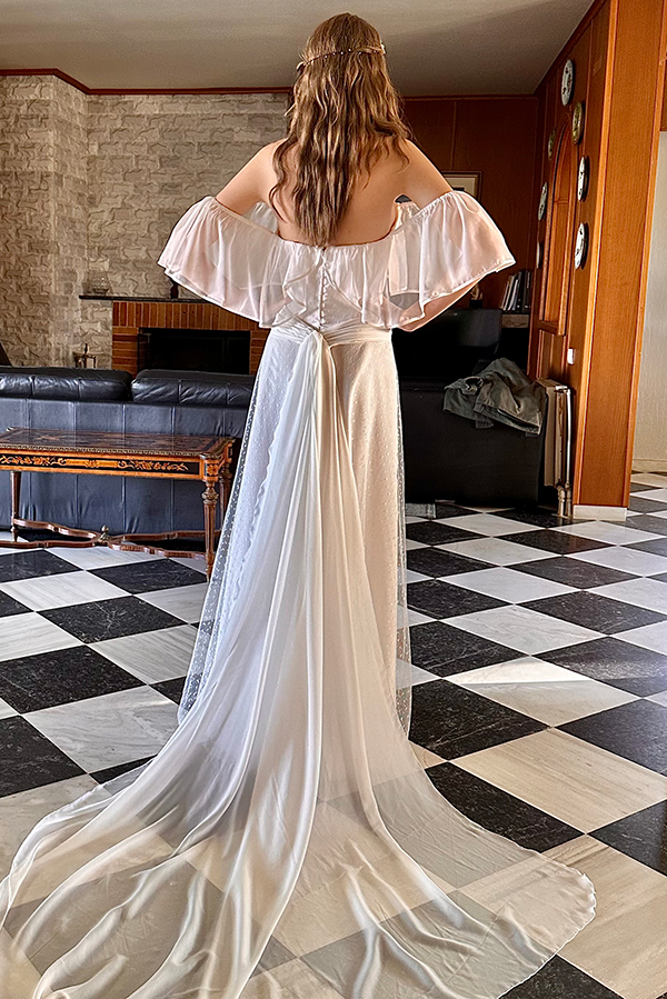 boho-wedding-gowns-celia-dragouni-stylish-bridal-look_15