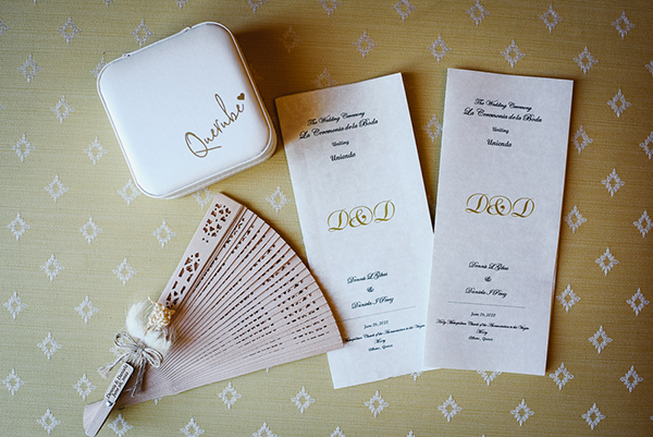 elegant-wedding-hotel-grande-bretagne-white-lisianthus-orchids_04