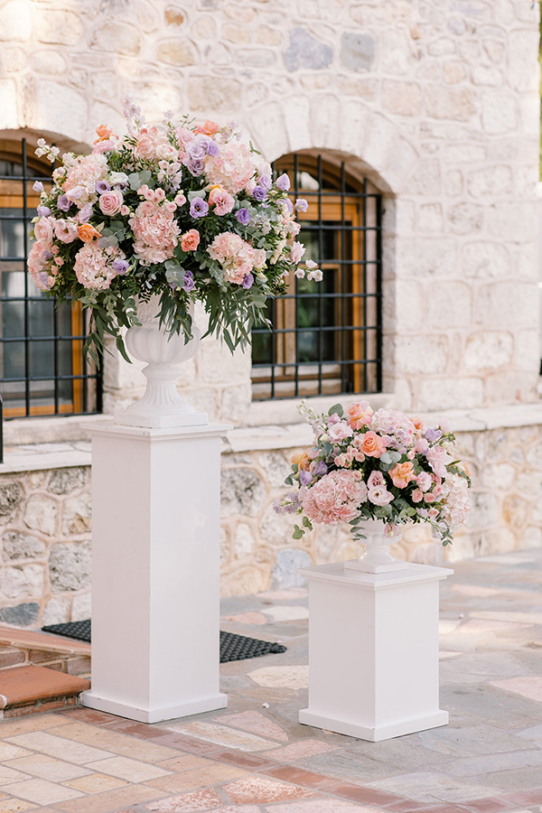 elegant-wedding-thessaloniki-beautiful-florals-light-romantic-hues_38