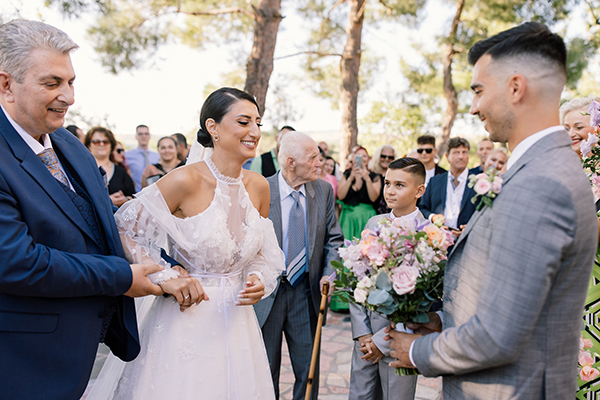 elegant-wedding-thessaloniki-beautiful-florals-light-romantic-hues_52