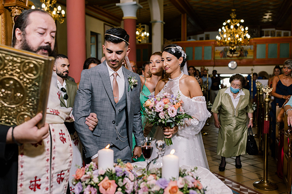 elegant-wedding-thessaloniki-beautiful-florals-light-romantic-hues_59
