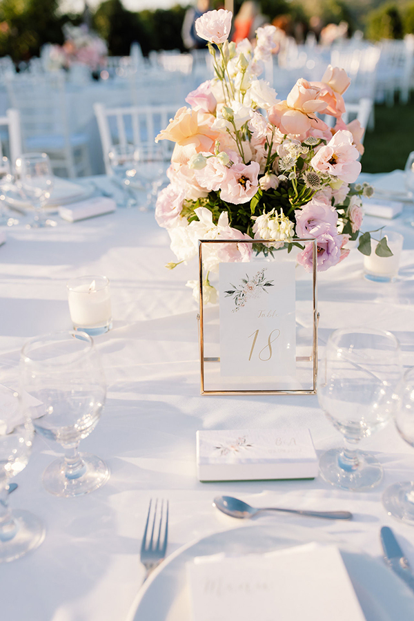 elegant-wedding-thessaloniki-beautiful-florals-light-romantic-hues_81