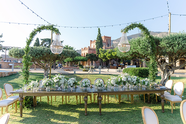 fairytale-summer-wedding-athens-impressive-floral-arrangements-white-hues_64