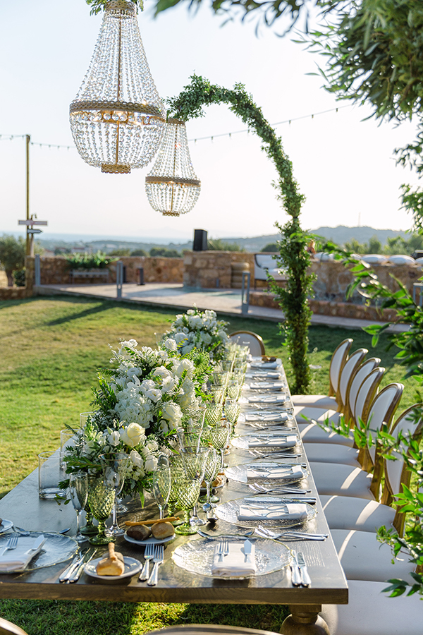 fairytale-summer-wedding-athens-impressive-floral-arrangements-white-hues_74