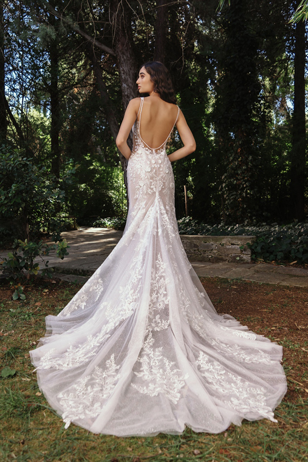 impressive-wedding-gown-costantino-bride-stunning-bridal-look_11