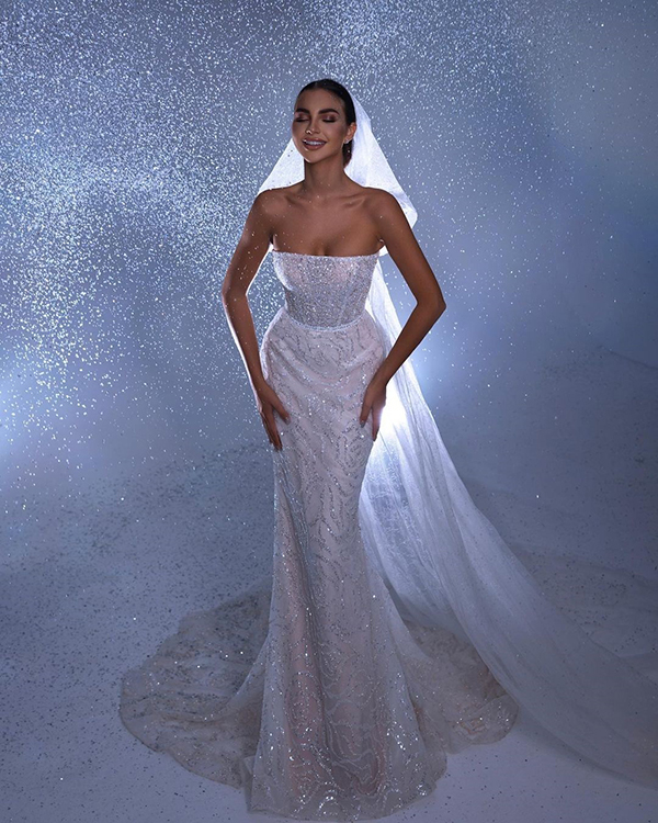 most-shiny-wedding-gowns-demetrios-magic_02