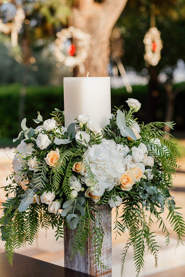 chic-summer-wedding-ktima-laas-peach-roses-white-lycianthous_07
