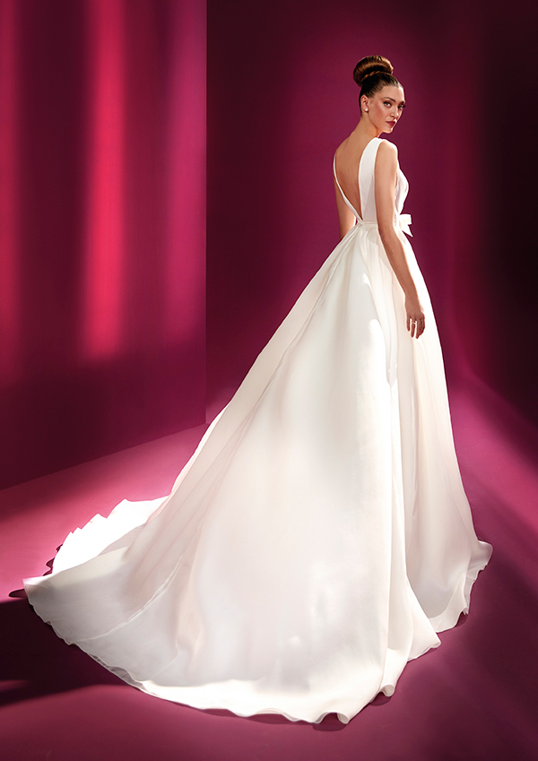 dreamy-wedding-dresses-trikalioti-bridal-impressibe-bridal-look_11