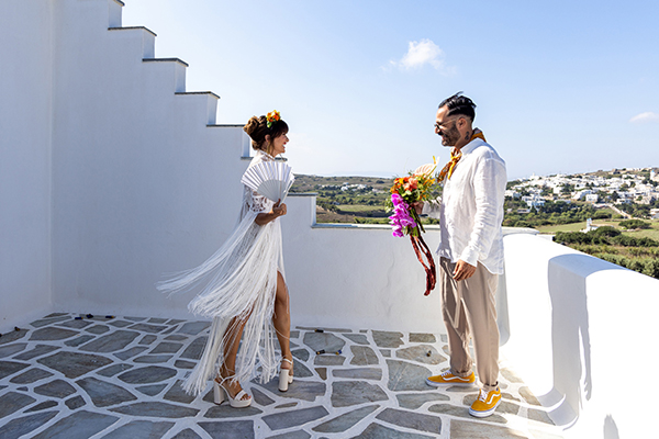 summer-wedding-baptism-tinos-island-colorful-flowers-vivid-mexican-mood_09