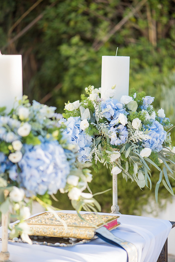 dreamy-summer-wedding-light-blue-hydrangeas-white-romantic-blooms_21