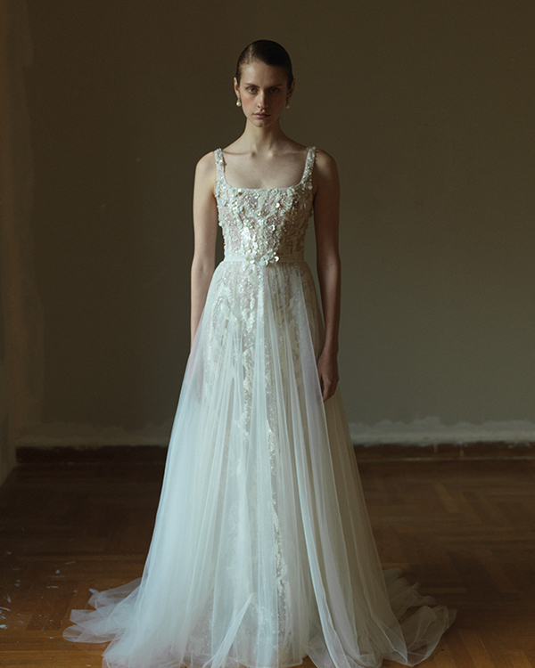 glamorous-wedding-dresses-kamelia-andrioti-bridal-dreamy-bridal-look_09