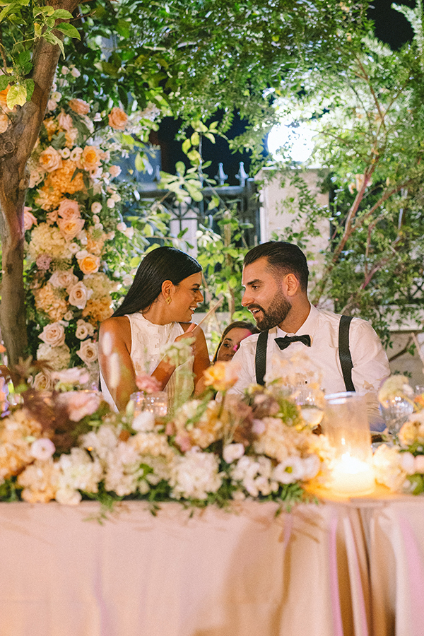 lovely-fall-wedding-hydrangeas-roses-light-shades_57