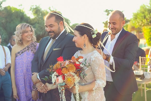rustic-fall-wedding-athens-gorgeous-peonies-hydrangeas-earth-tones_17x