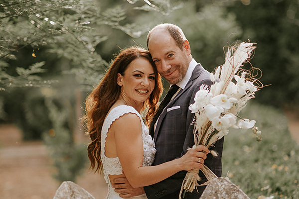 Chic μποέμ καλοκαιρινός γάμος στο Ηράκλειο με ορχιδέες και pampas grass │ Δήμητρα & Μιχάλης
