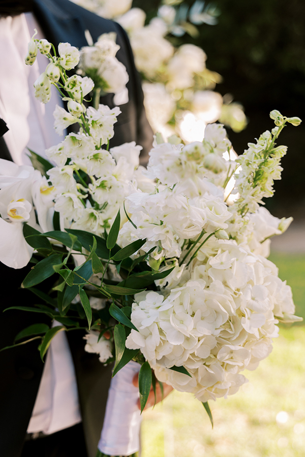 elegant-summer-wedding-rhodes-fairytale-floral-arrangemenets_21