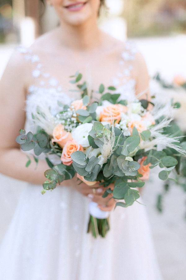 lovely-spring-wedding-athens-flowers-coral-white-tones_02x
