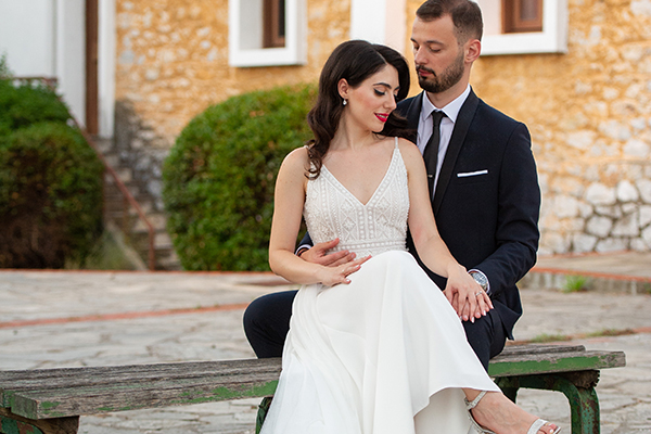 Υπέροχος καλοκαιρινός γάμος στη Θεσσαλονίκη με ρομαντικά λουλούδια │ Χρήστος & Μαρία