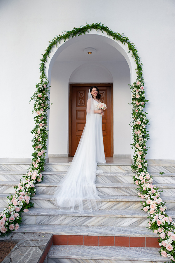 lovely-summer-wedding-thessaloniki-romantic-flowers_08