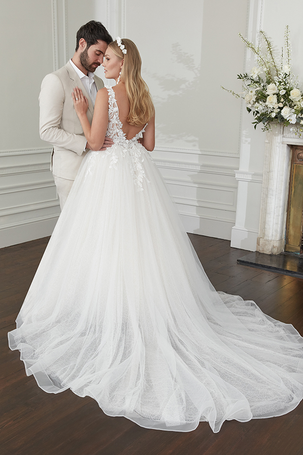 mesmerizing--justin-alexander-wedding-dresses-sincerity-bridal-spring-summer-2023_02x