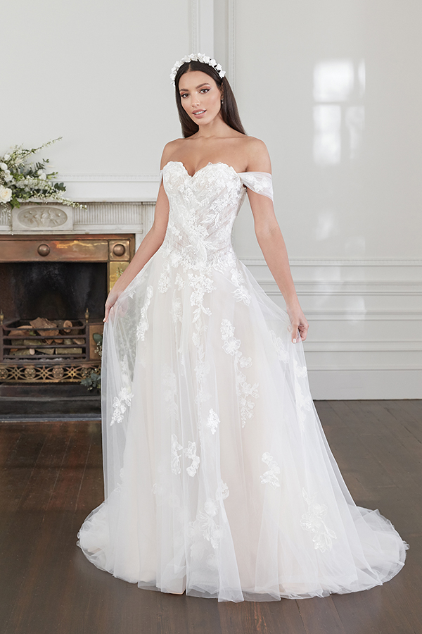 mesmerizing--justin-alexander-wedding-dresses-sincerity-bridal-spring-summer-2023_42