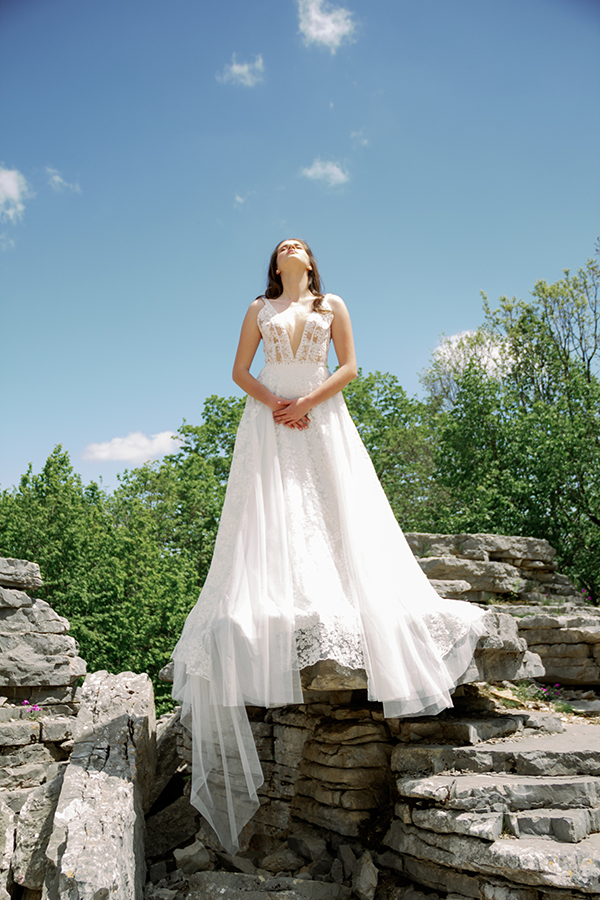 romantic-wedding-dresses-sophie-theodoraki-bridal_11