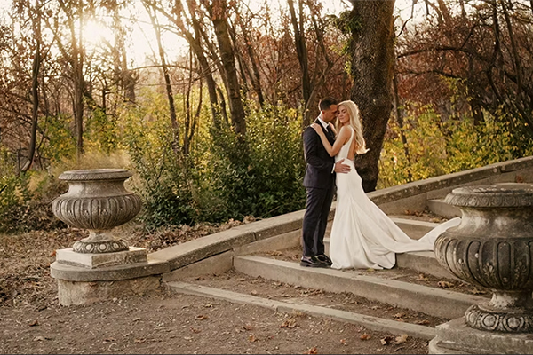 Υπέροχο βίντεο γάμου στην Αθήνα με ρομαντικά πλάνα και εντυπωσιακό στολισμό │ Ροζαλία & Δημήτρης